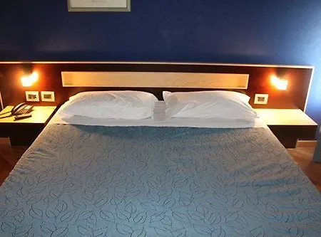 リゲル ホテル 3*